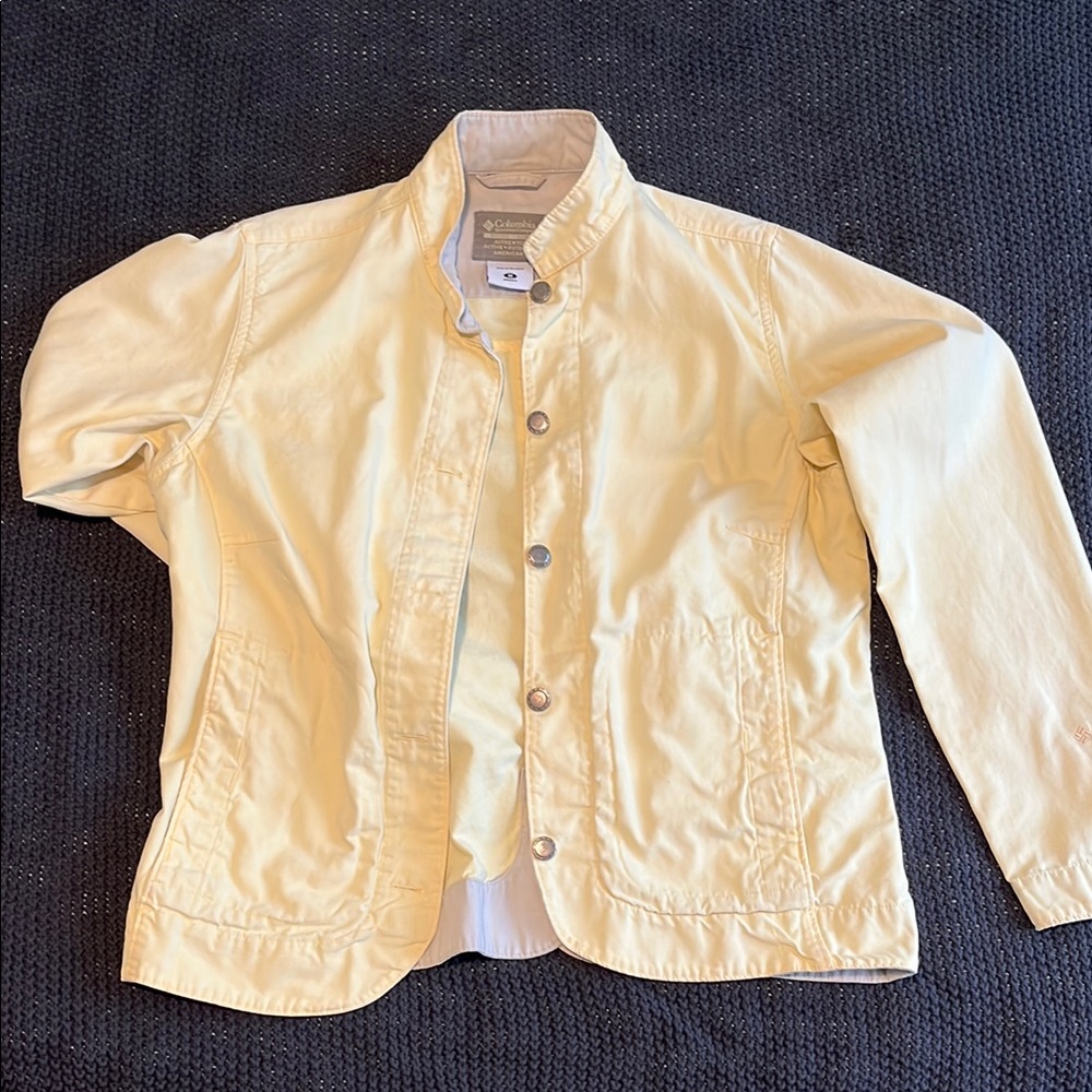 Columbia pastel Yellow Lightweight Jacket